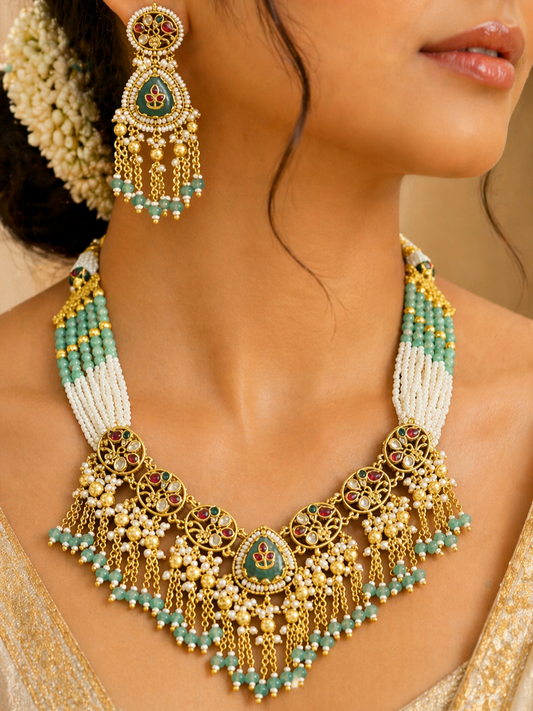 Necklace set